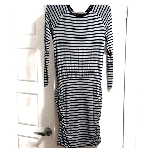 Banana Republic Jersey Dress - Picture 2 of 6